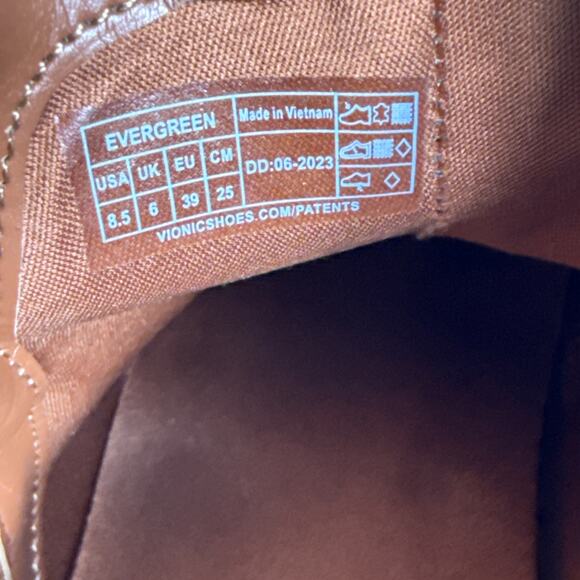 Vionic Evergreen Pull On Boots Sz 8.5 Brown Leather Water Resistant Lightweight - Picture 7 of 11